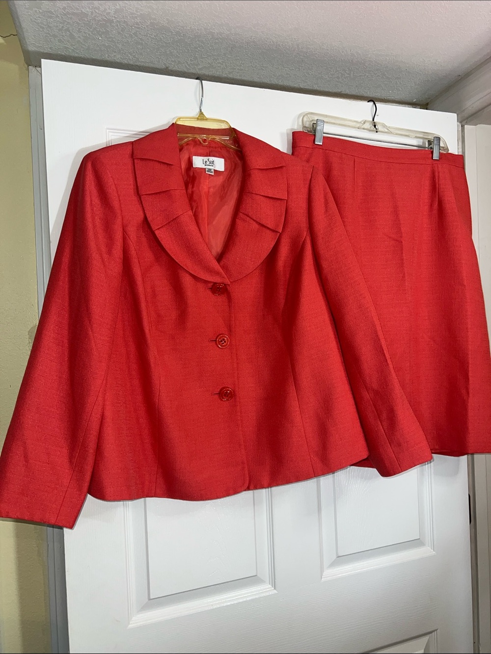 Le Suit Coral Two-Piece Skirt Suit with Notched Collar